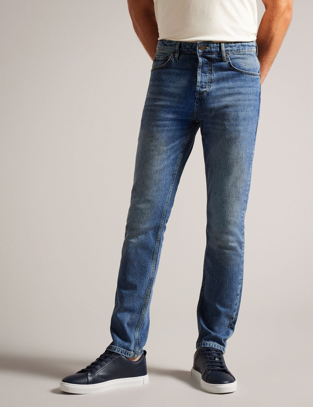 Men ELVVIS - Slim Fit Stretch Jean - Ted Baker