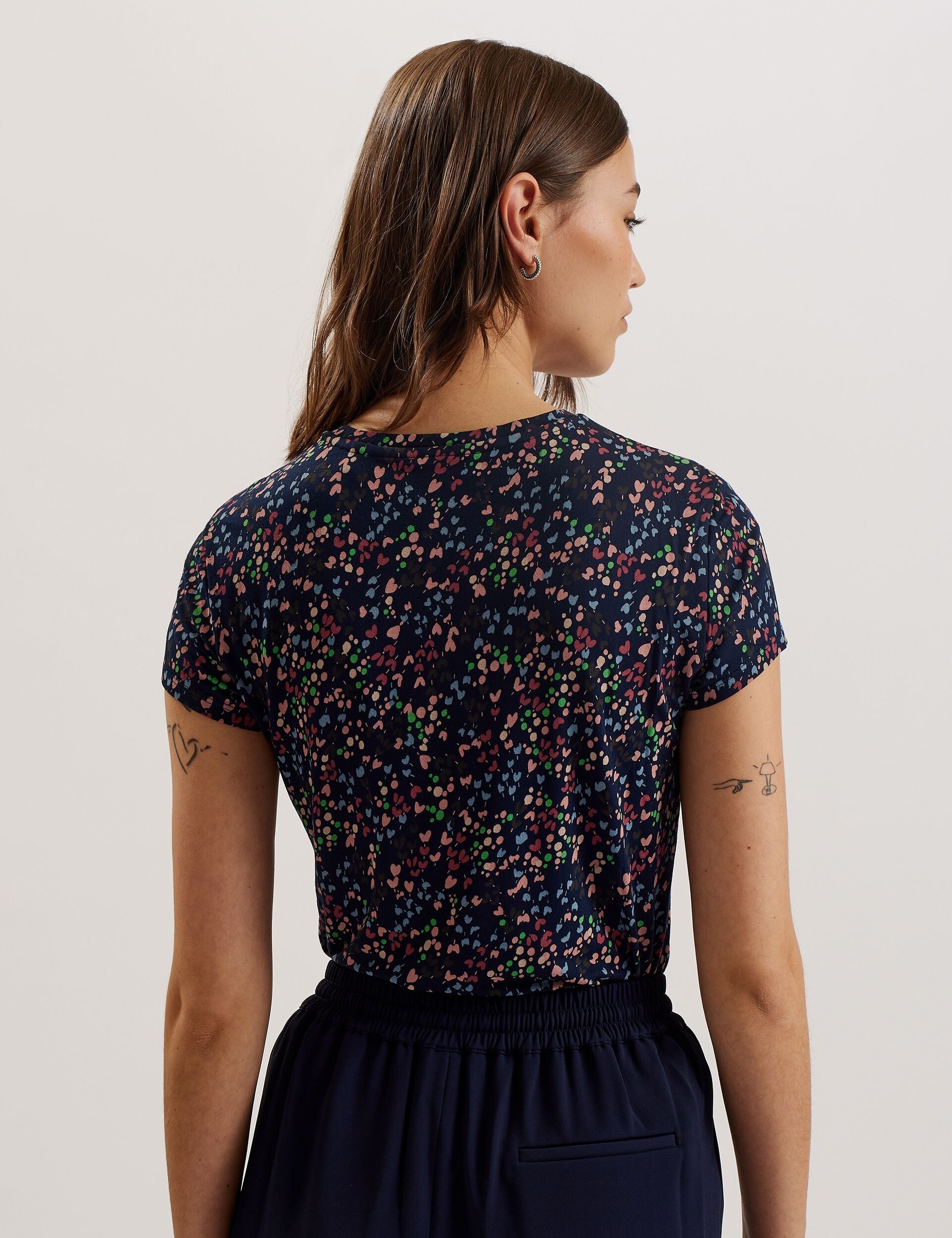 Women REMANAA - Heart Printed Fitted Tee - Ted Baker