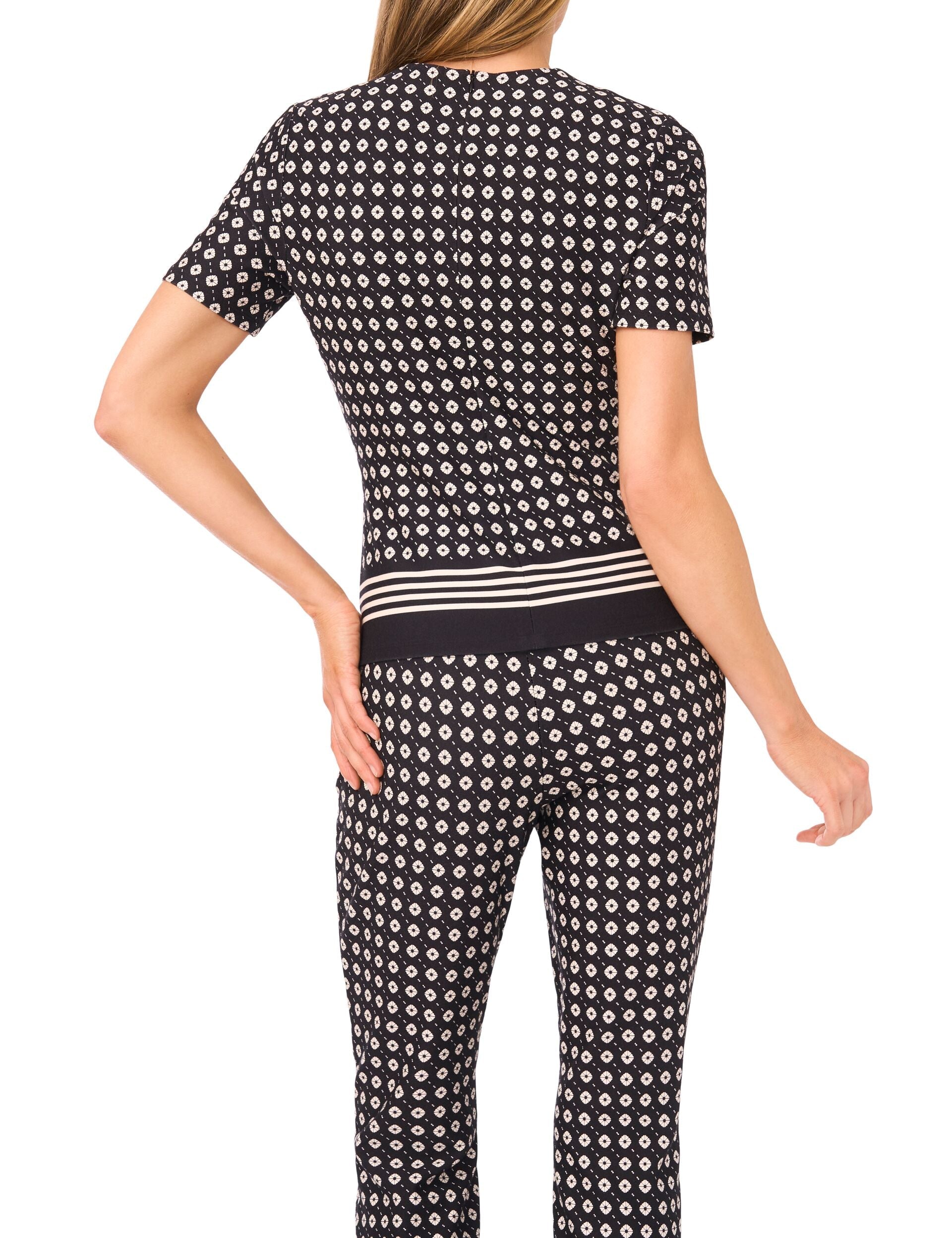 Women MIDGE Geometric Short Sleeve Knit Top - Ted Baker