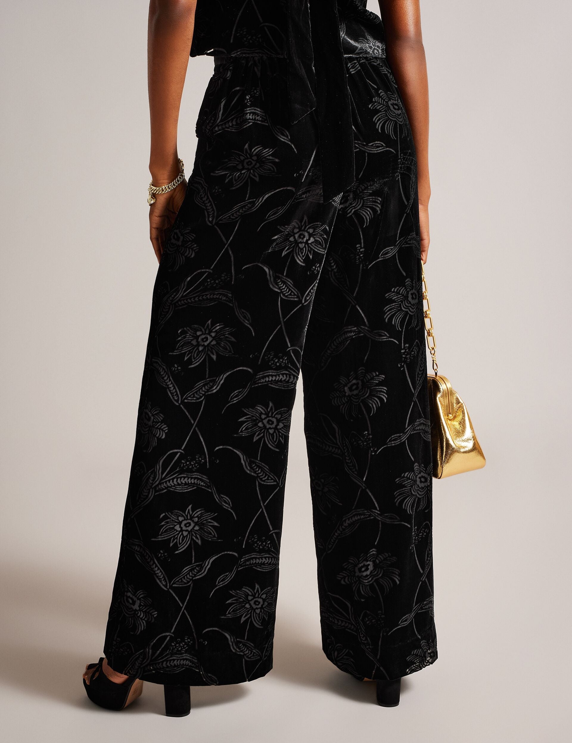 Women BETTIAT | BLACK - Ted Baker