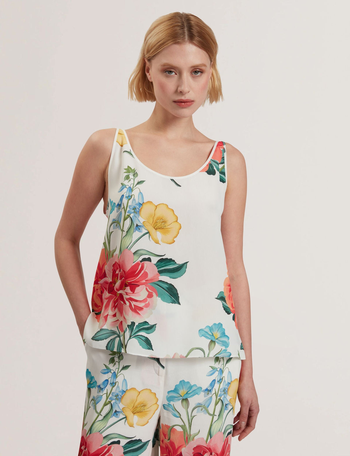 Women PURRLA - Floral Print Scoop Neck Sleeveless Top - Ted Baker