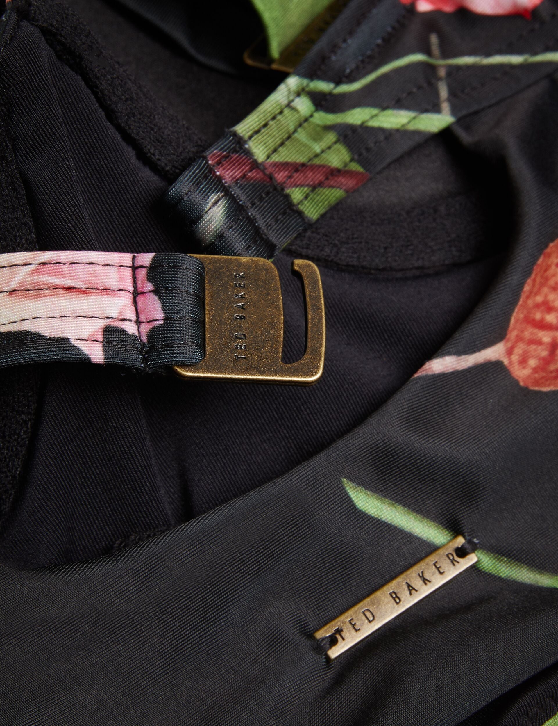 Women LUSIYE | BLACK - Ted Baker