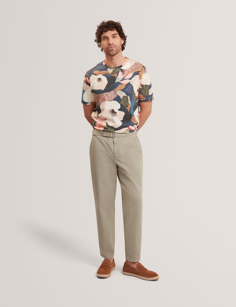 Men DOWLLE Garden Print Crew Neck Cotton T-Shirt - Ted Baker