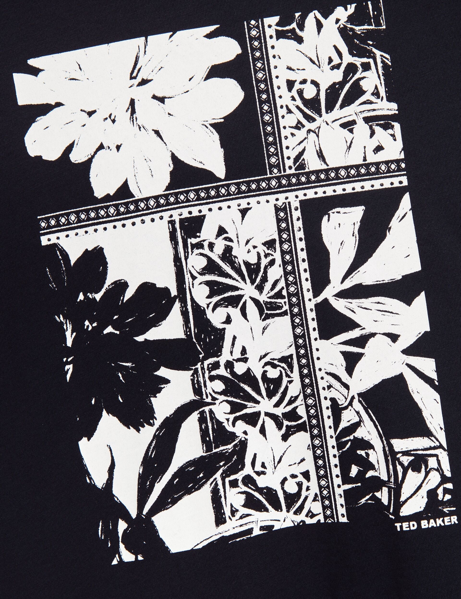 Sale|Men KONEY Botanical Graphic Crew Neck T-Shirt - Ted Baker