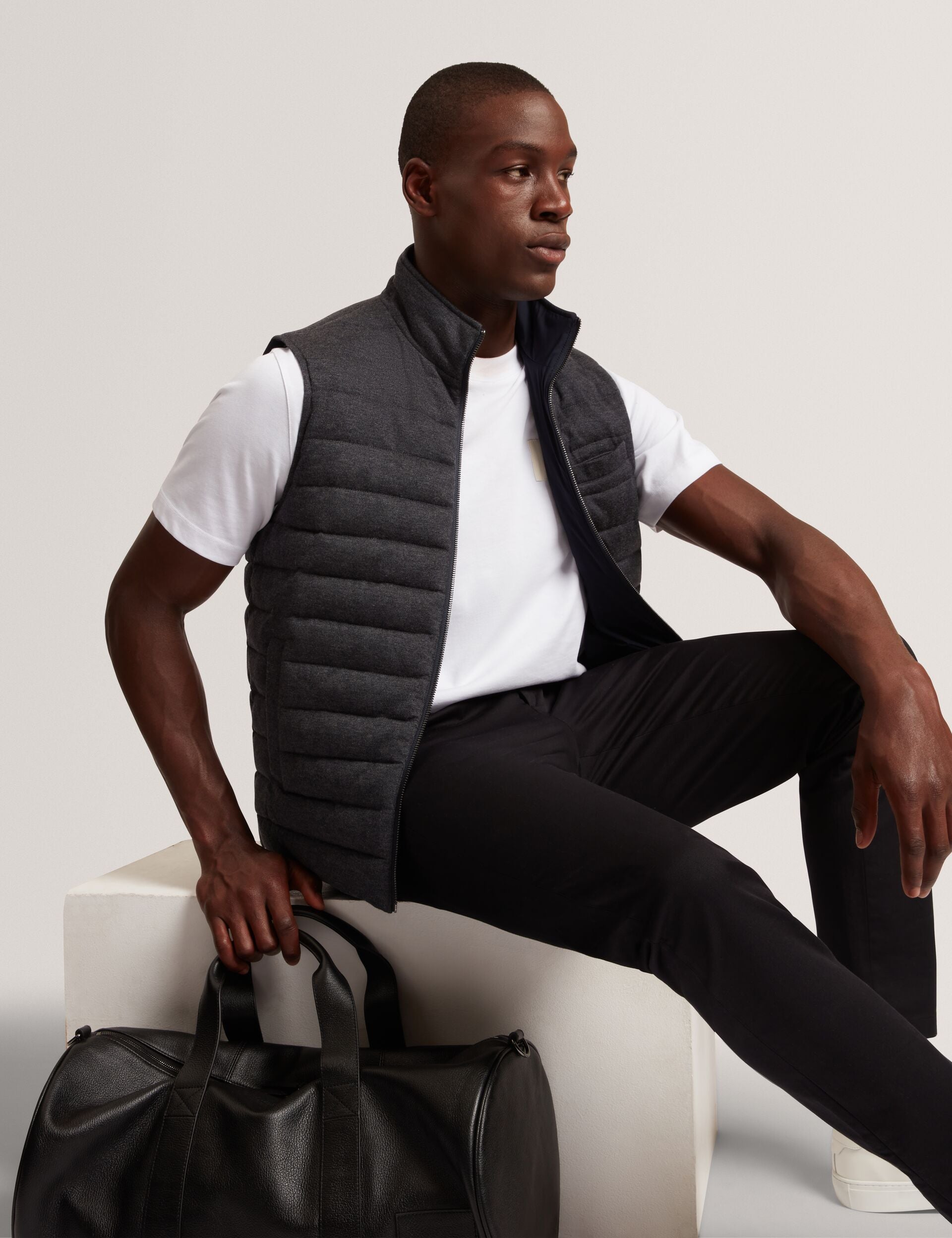Sale|Men DOPPEL Reversible Fine Knit Quilted Gilet - Ted Baker