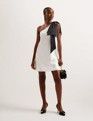 Women MIDORI | IVORY - Ted Baker