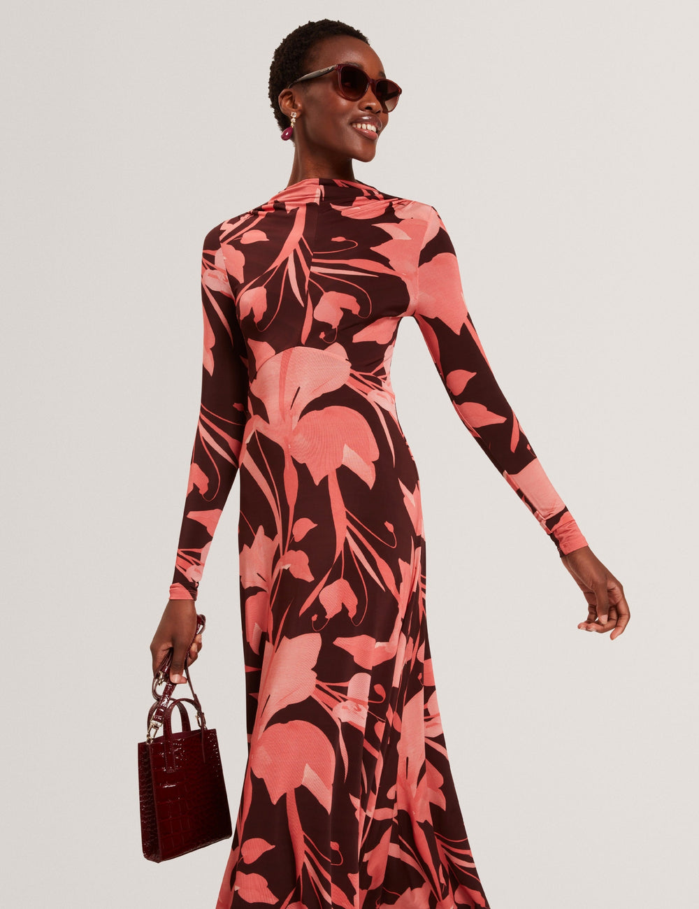Women STARLAH - Slinky Printed Jersey Long Sleeve Midi Dress - Ted Baker
