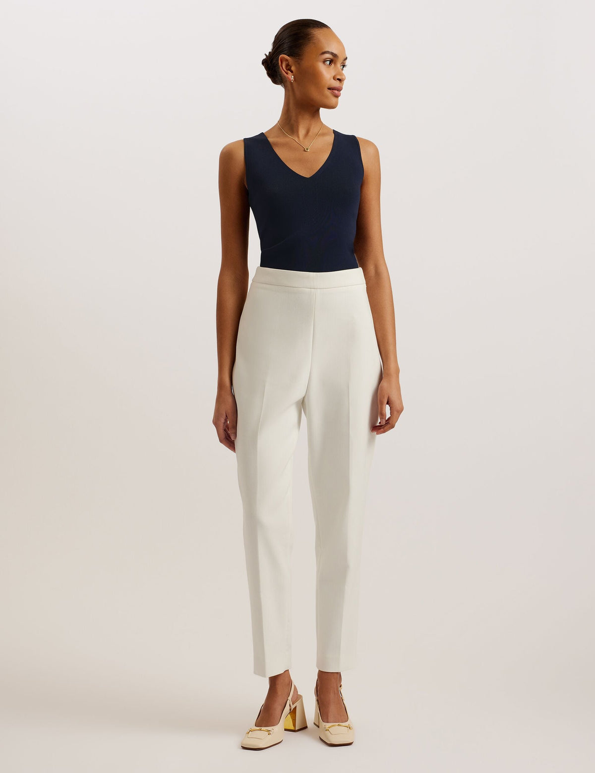 Women JOSIIY - V Neck Slim Fit Sleeveless Knit Top - Ted Baker