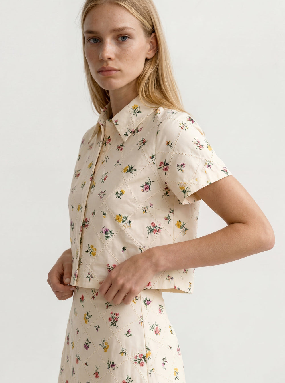Women LIZ Wildflower Embroidered Cropped Shirt - Ted Baker