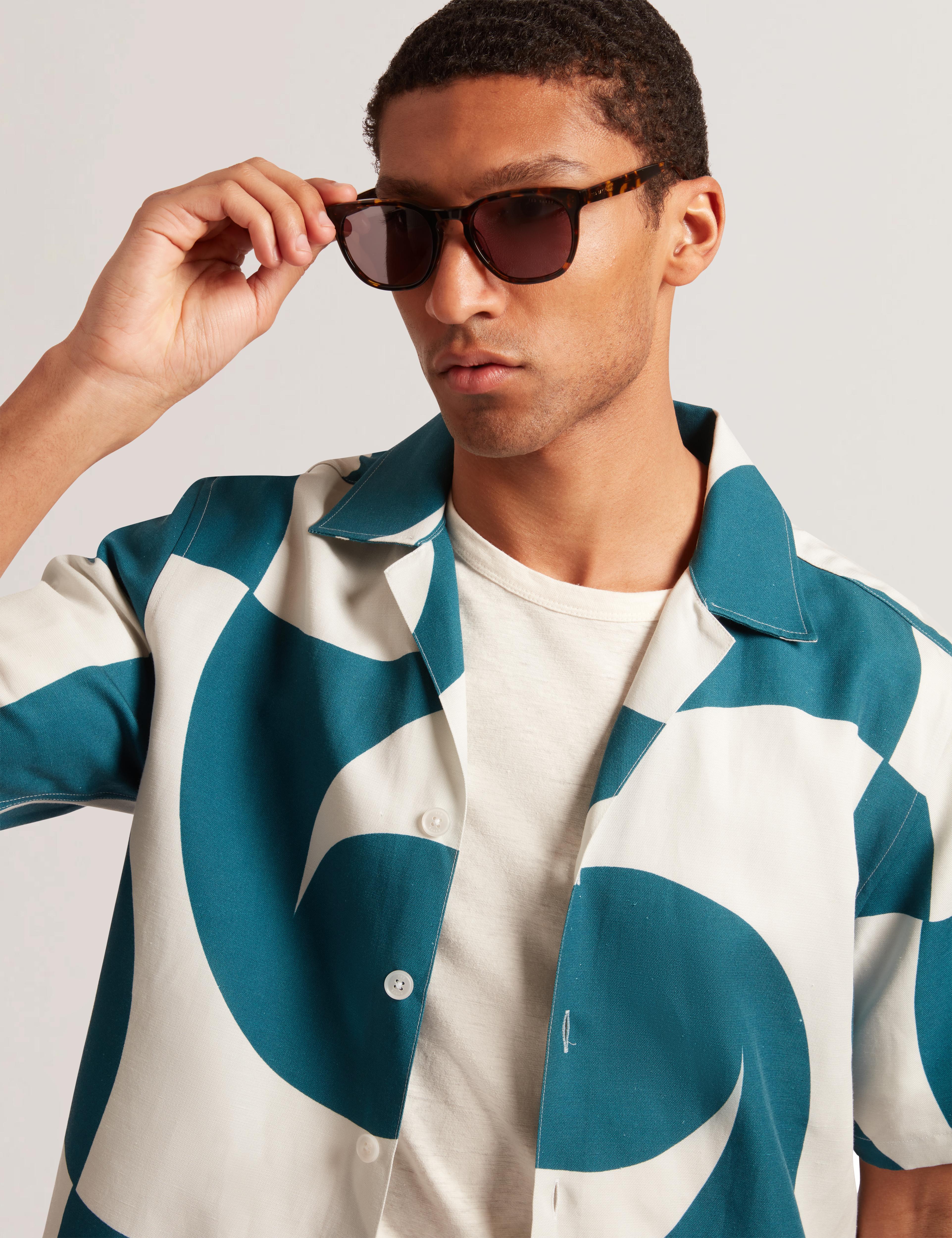 Men ROLDAN - Short Sleeve Oversized Swirl Print Shirt - Ted Baker