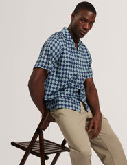 Men IBICUI Tile Print Tencel Short Sleeve Shirt - Ted Baker