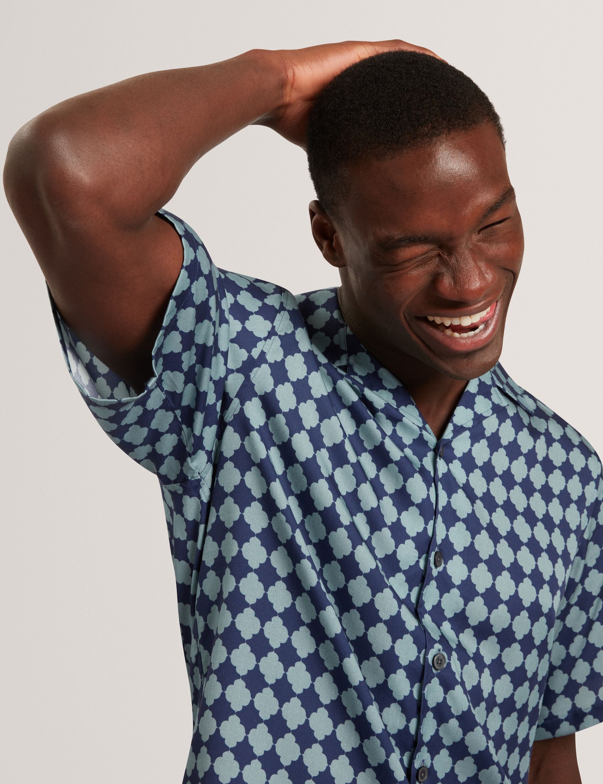 Men IBICUI Tile Print Tencel Short Sleeve Shirt - Ted Baker