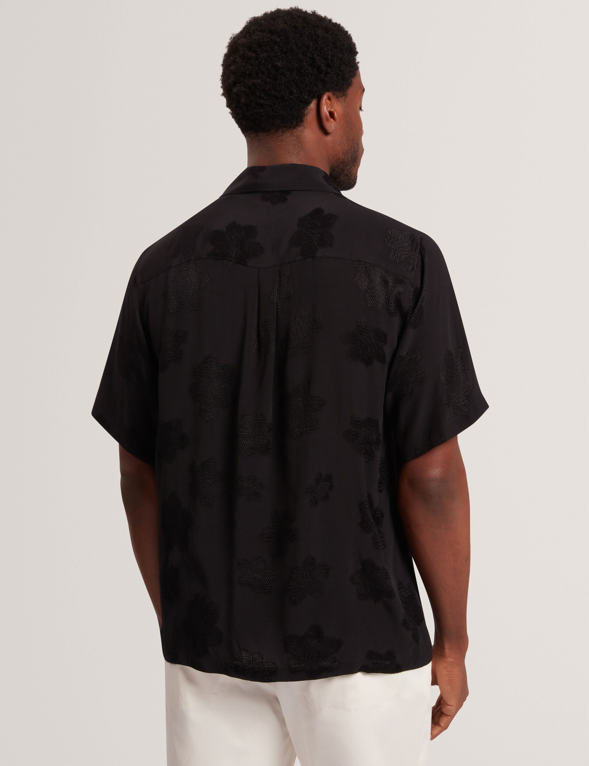 Men THOVAN Textured Floral Relaxed Short Sleeve Shirt - Ted Baker