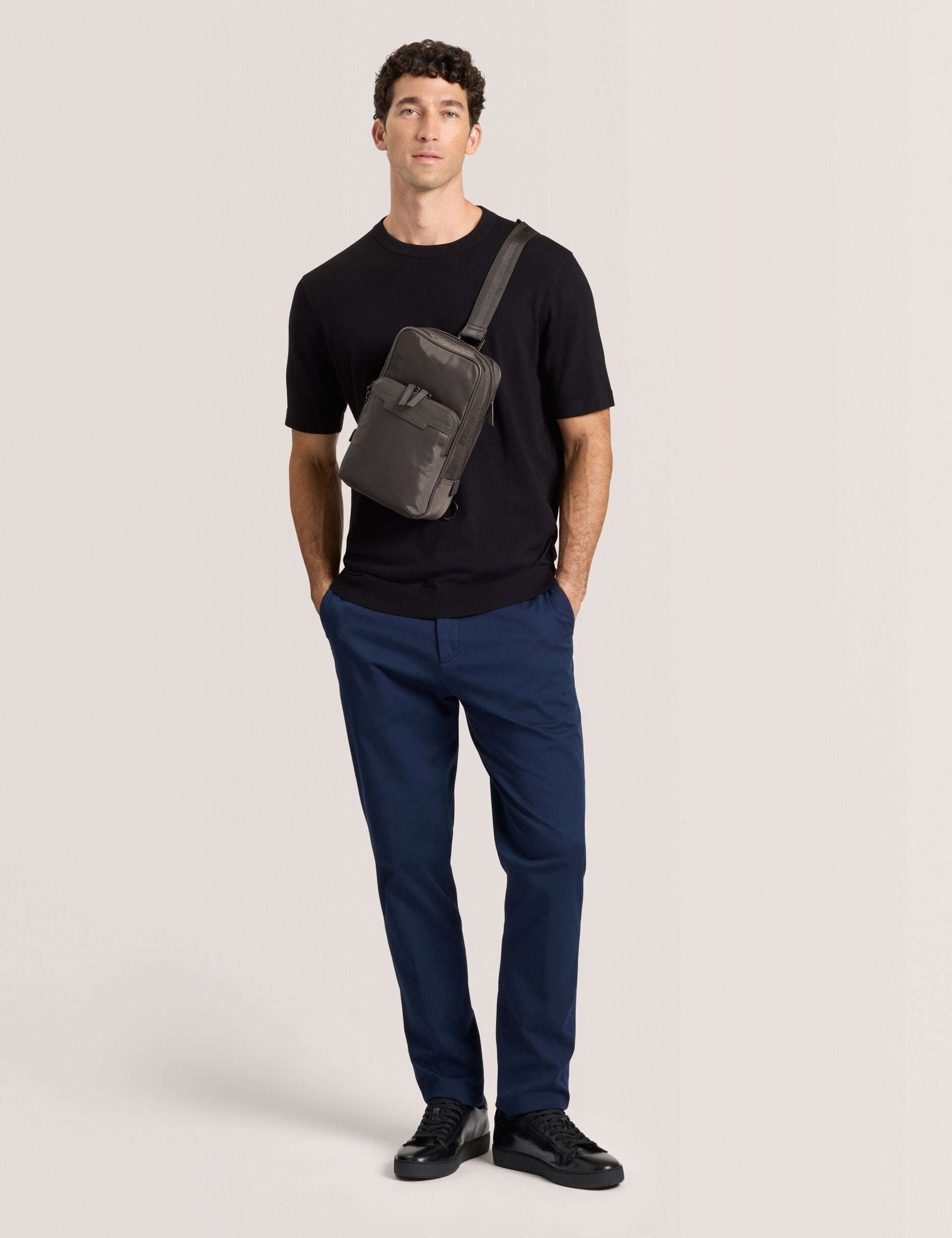 Men MODERN VISCOSE BLEND CREW - Black - Ted Baker