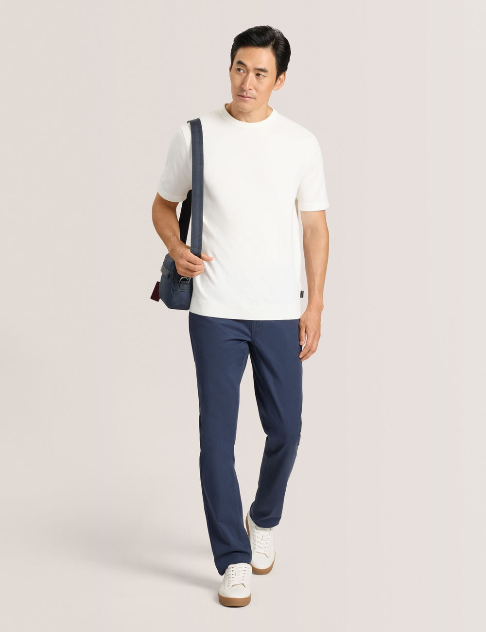 Men MODERN VISCOSE BLEND CREW - Egret - Ted Baker
