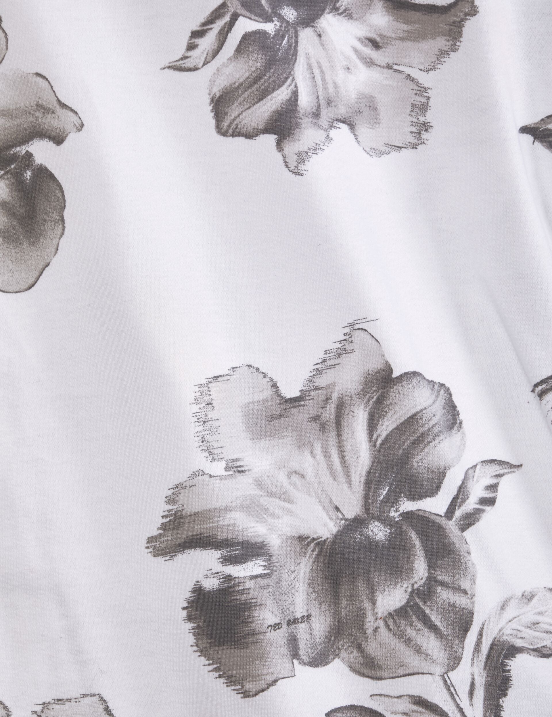 Men GRAPHIC TEE - Ted Baker
