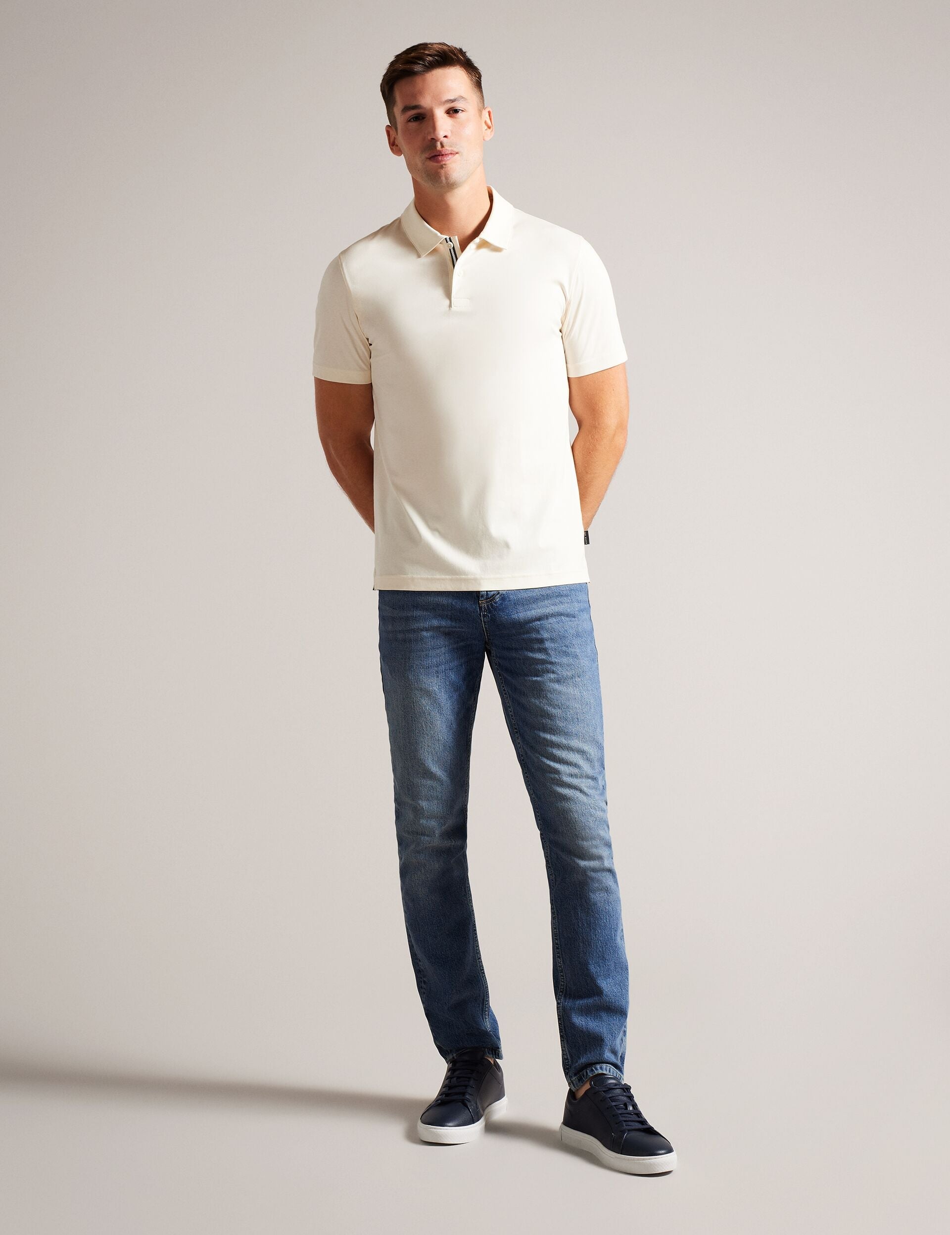 Men ELVVIS - Slim Fit Stretch Jean - Ted Baker