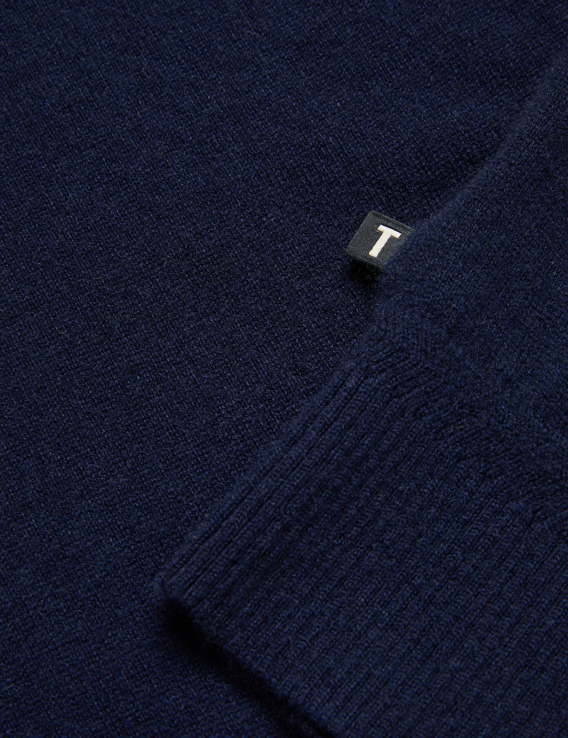Men GLANT - Cashmere Cable Detail Crew Neck Jumper - Ted Baker